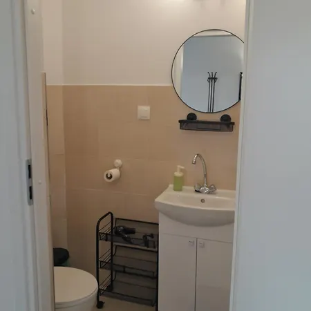 Quarto em Acomodações Particulares Goscinne Agawa *